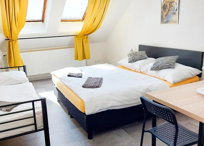 منزل للإقامة Beautiful Attic R3
