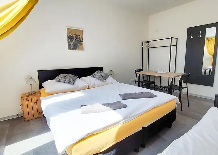 منزل للإقامة Beautiful Attic R3 براغ