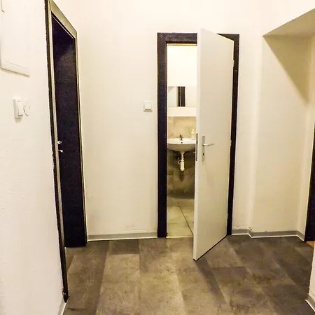 Δωμάτια σε οικογενειακή κατοικία Beautiful Attic R3